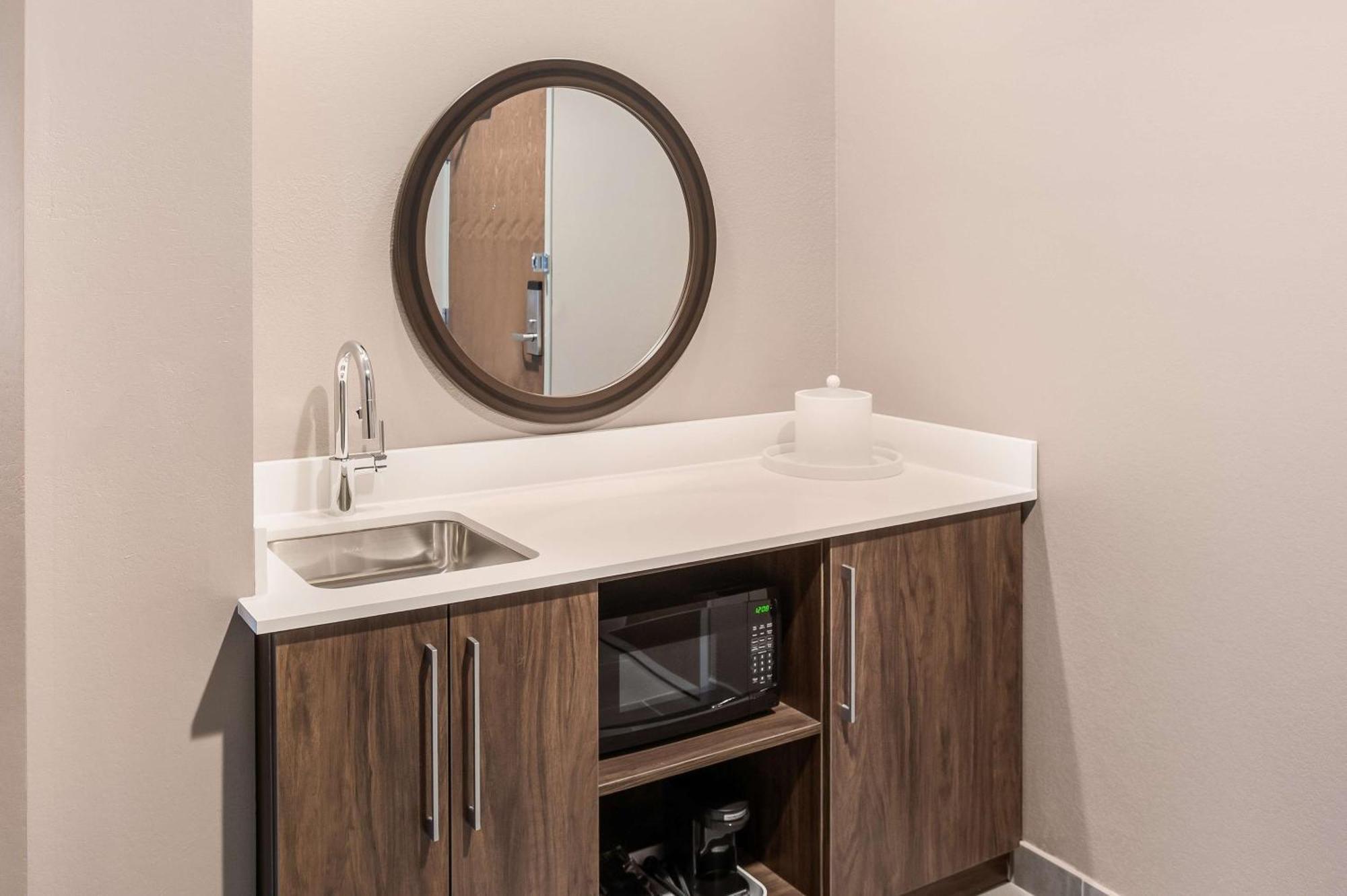 Hampton Inn & Suites Хоутън Екстериор снимка